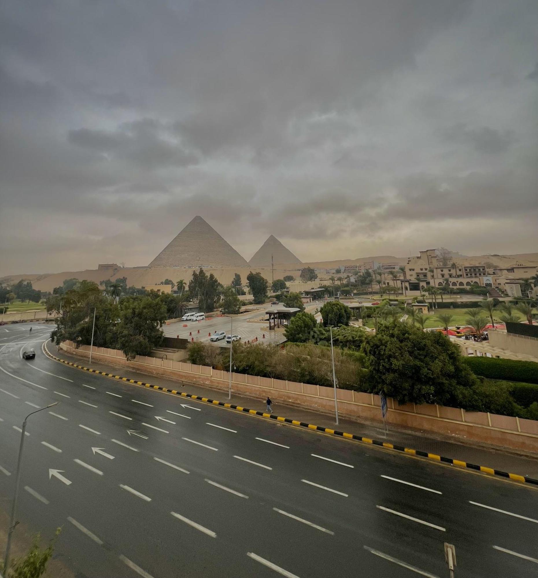 Kafret el-Gabal Turquoise Pyramids & Grand Egyptian Museum View Hotel מראה חיצוני תמונה